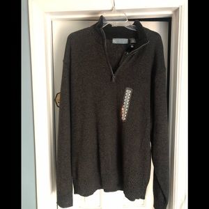 Men’s sweater